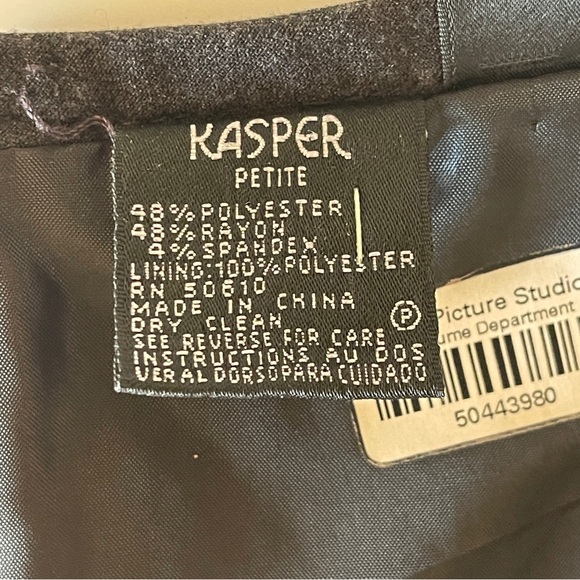 Elegant Kasper Black Pencil Skirt in size P - Picture 4 of 6